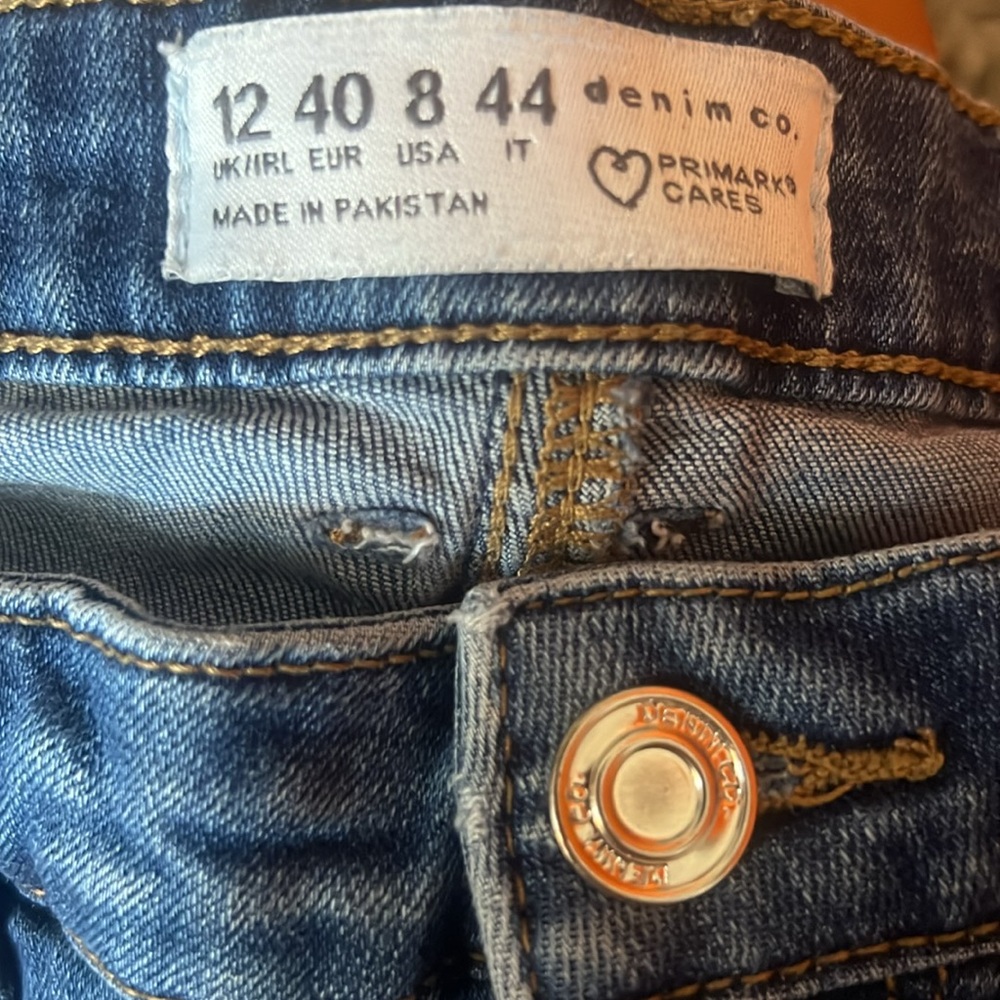 Primark Ripped Jeans - Picture 3 of 3